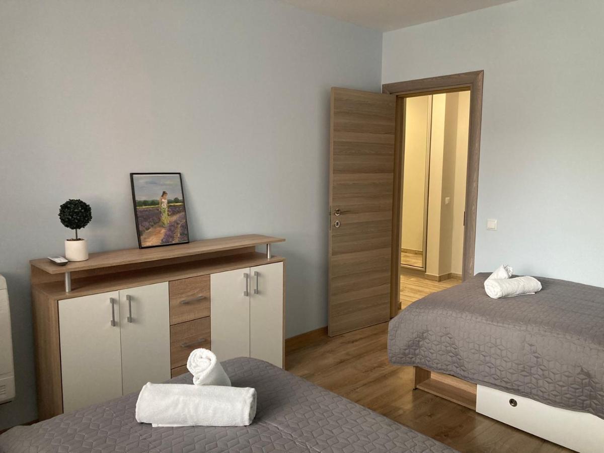 Victor'S Suite , With Private Parking Varna ภายนอก รูปภาพ
