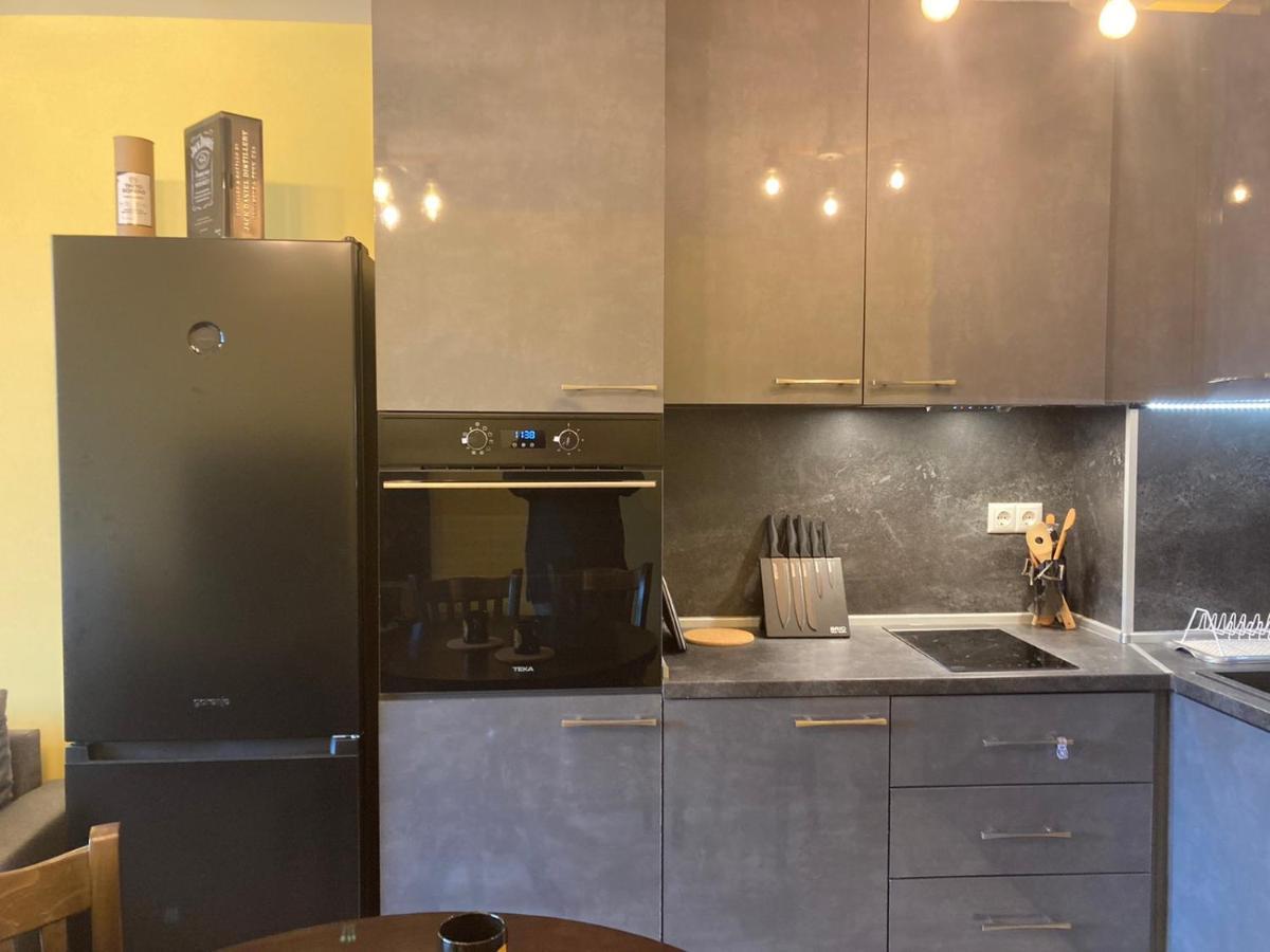 Victor'S Suite , With Private Parking Varna ภายนอก รูปภาพ